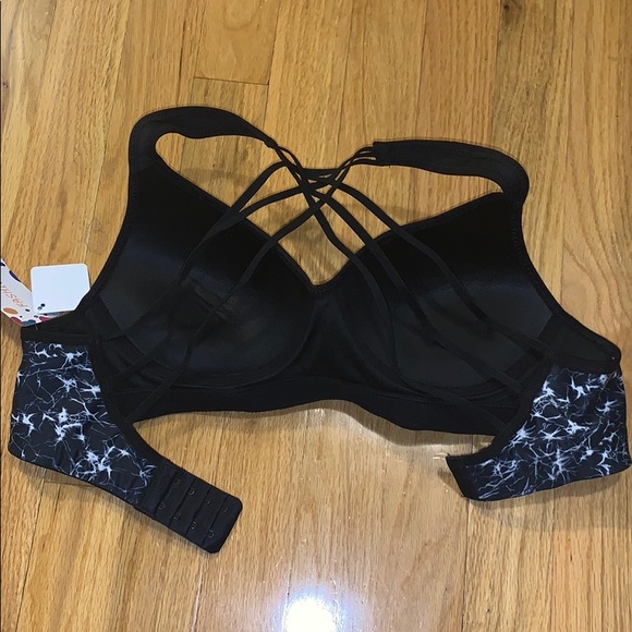 Sports bra - Picture 2 of 4